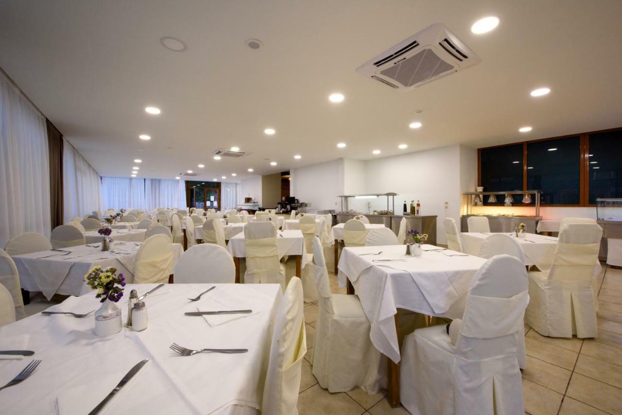 Amalia Hotel - Adults Only Dassia  Ngoại thất bức ảnh